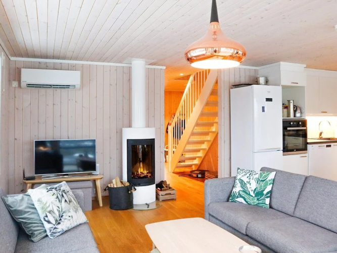 8 Person Holiday Home in Risor-by Traum