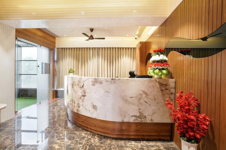 Fabhotel Ms Residency