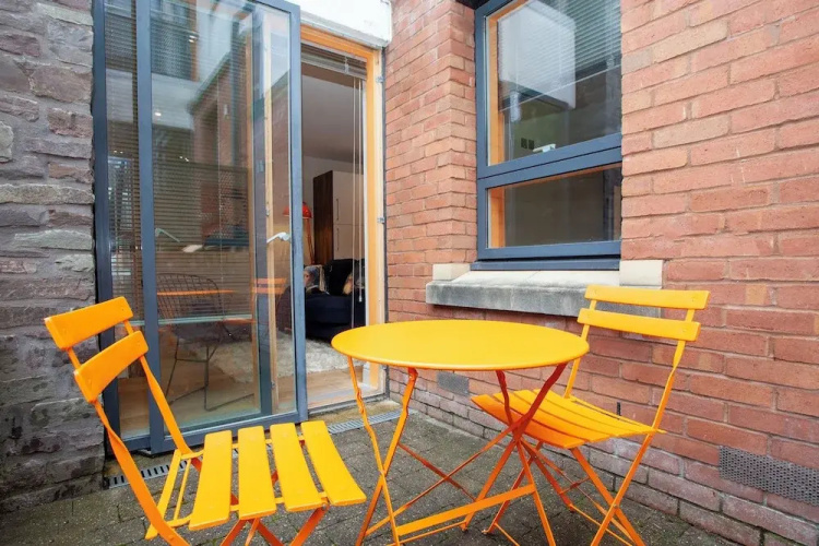 Cabot Mews Apartments