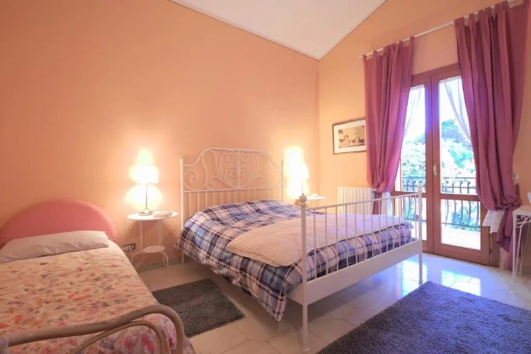 Standard Double room with view