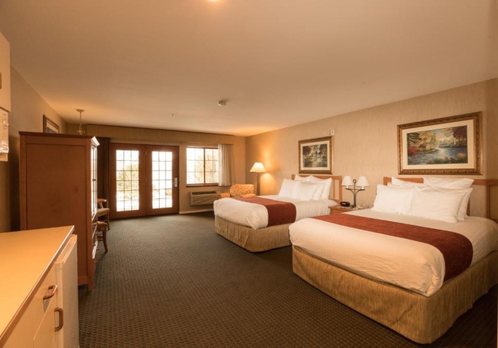 Deluxe Quadruple room