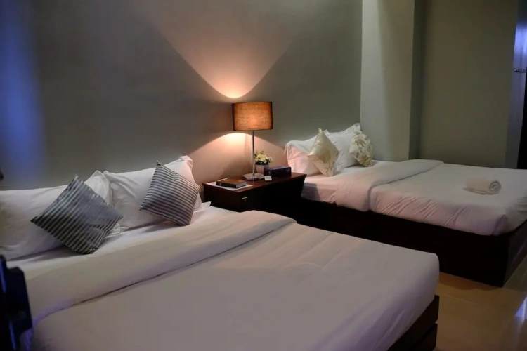 Deluxe Quadruple room