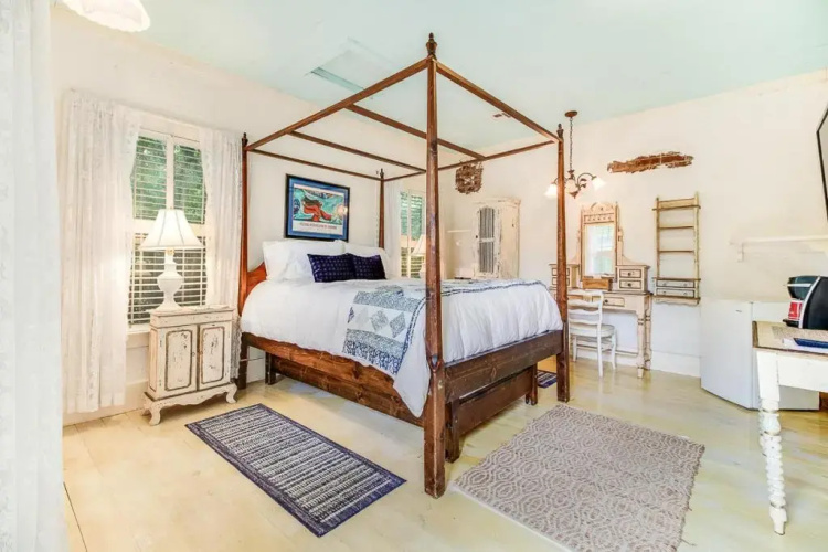 T'Frere'S Bed & Breakfast