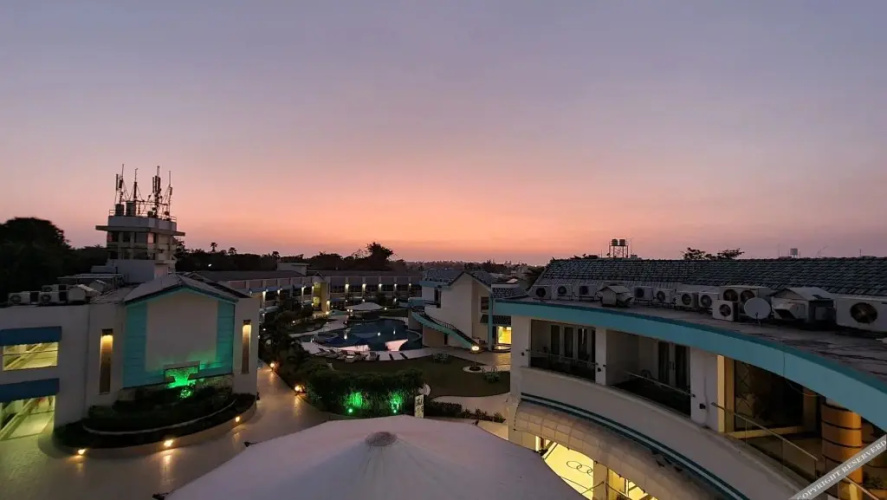 Azzaro Resort & Spa