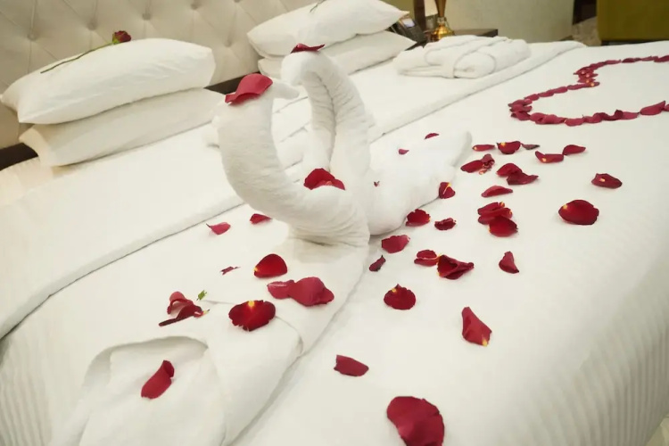 The Glorious Hotel