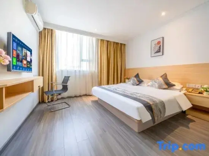 Standard Single room with street view