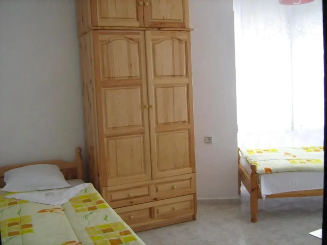 Economy Twin room