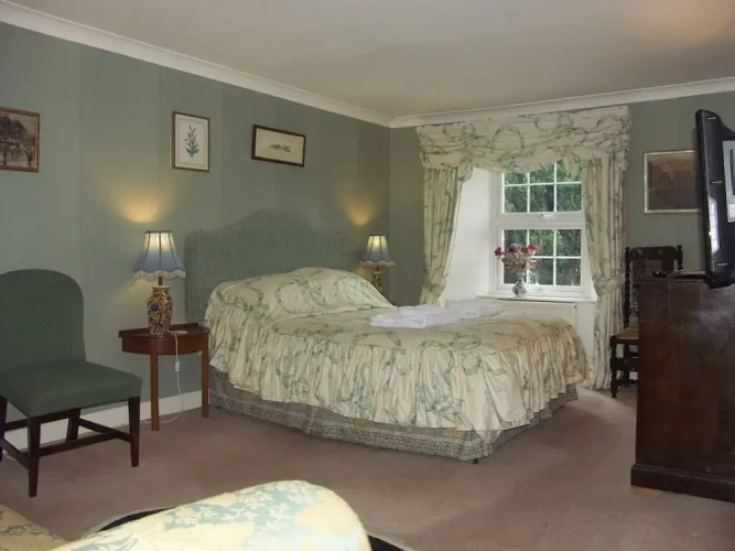 Catwell House