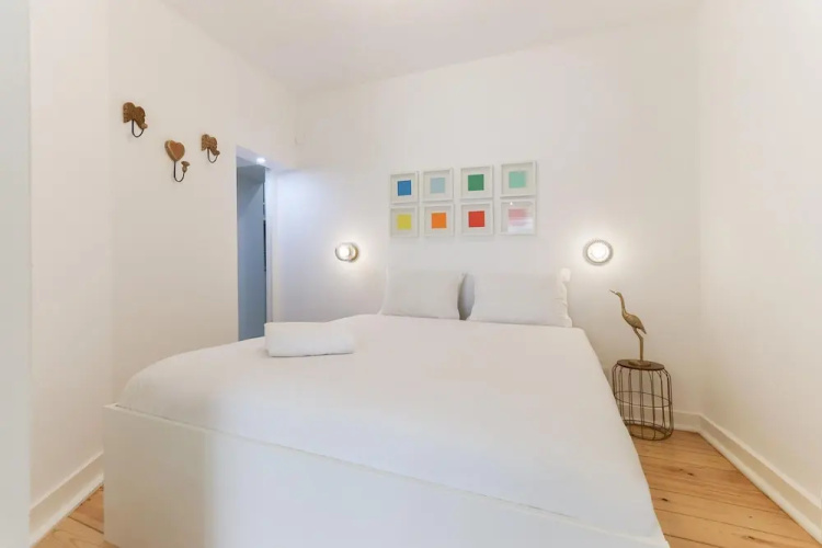 Castelo Premium II by Homing