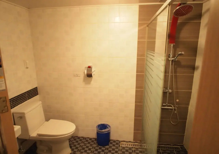 Hostel J Stay