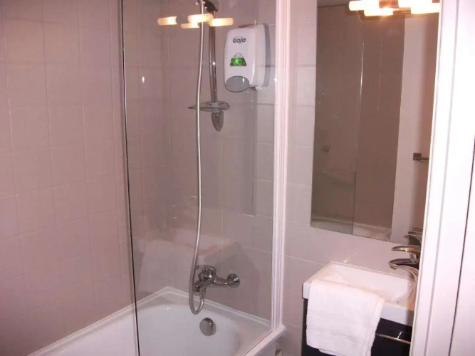Le Minotel