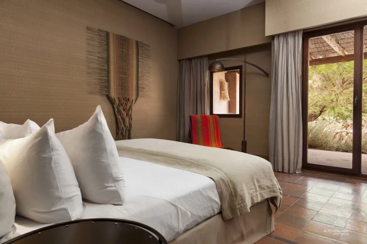Standard Twin room with balcony