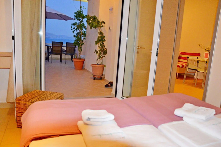 Volissos Holiday Homes