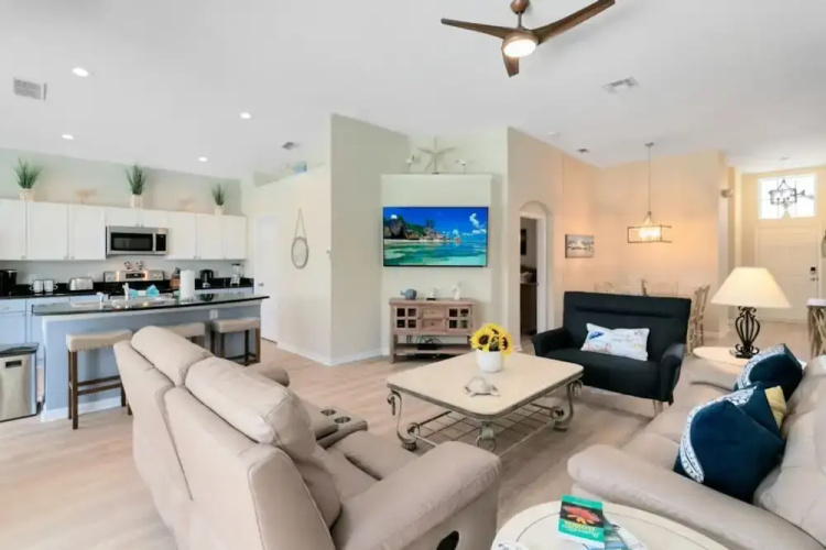 4 Bed Pool Spa Home-windsor Palms Resort