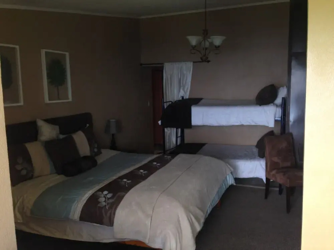 Poas Lodge