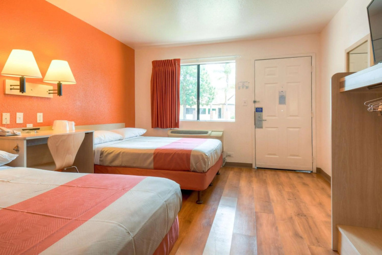 Motel 6 San Diego - El Cajon photo 16