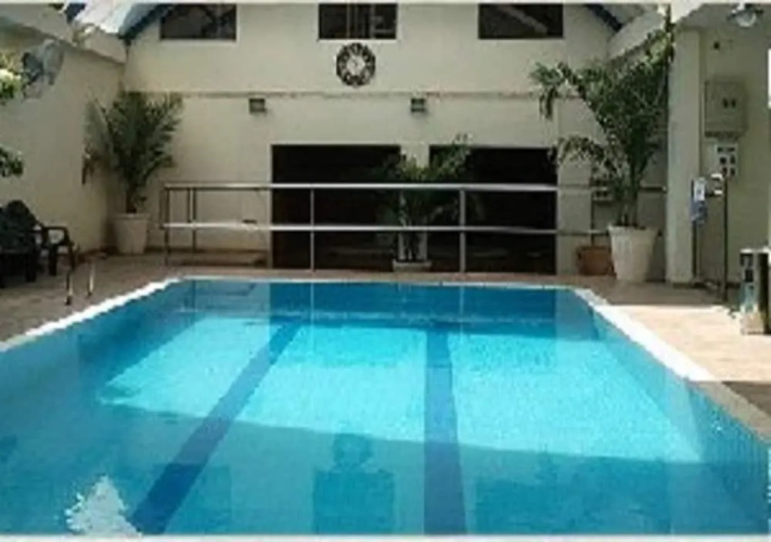 Rest Hotel