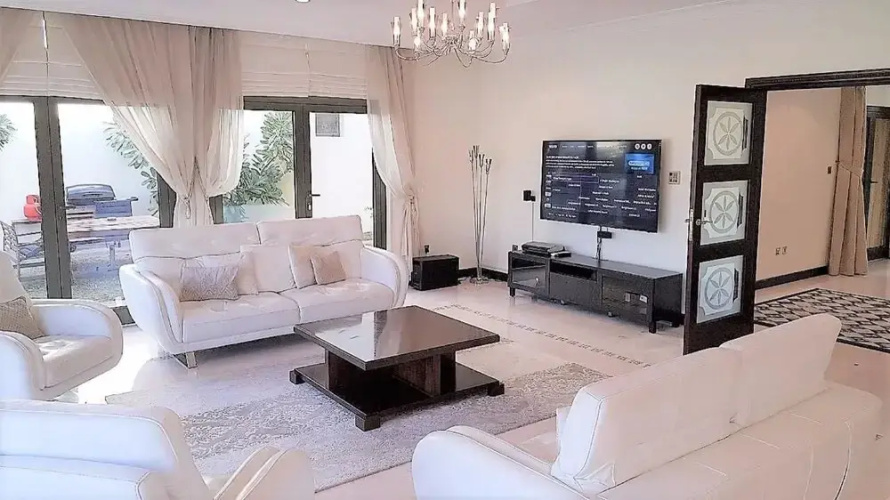 Palm Jumeirah M Villa 14