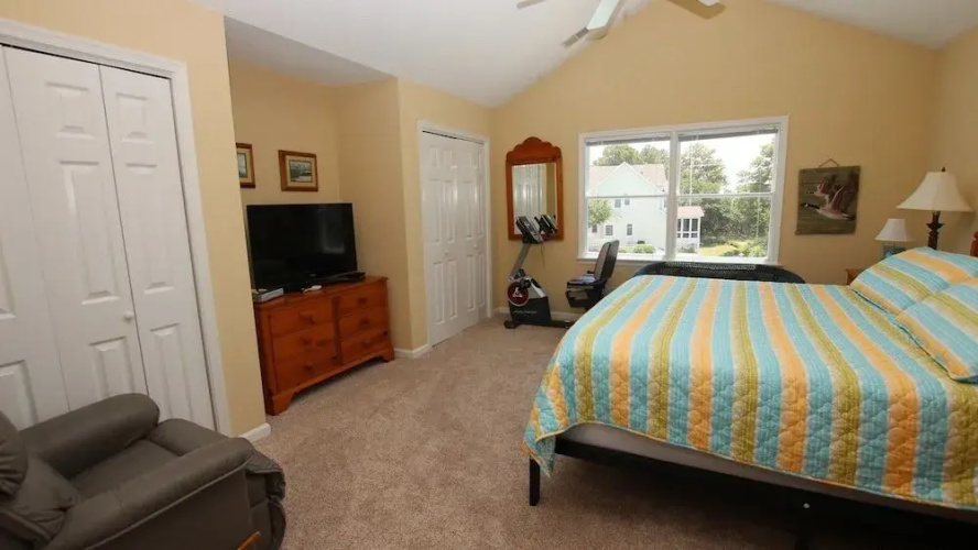 Golden Sunset - 4 Br Home