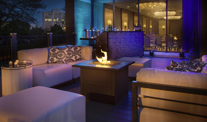DoubleTree by Hilton Chicago - Oak Brook photo 27