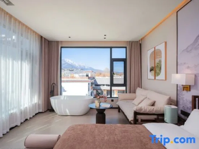 Standard Double room with mountain view