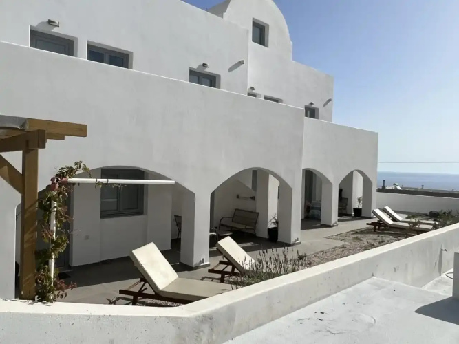 The Vine Suites
