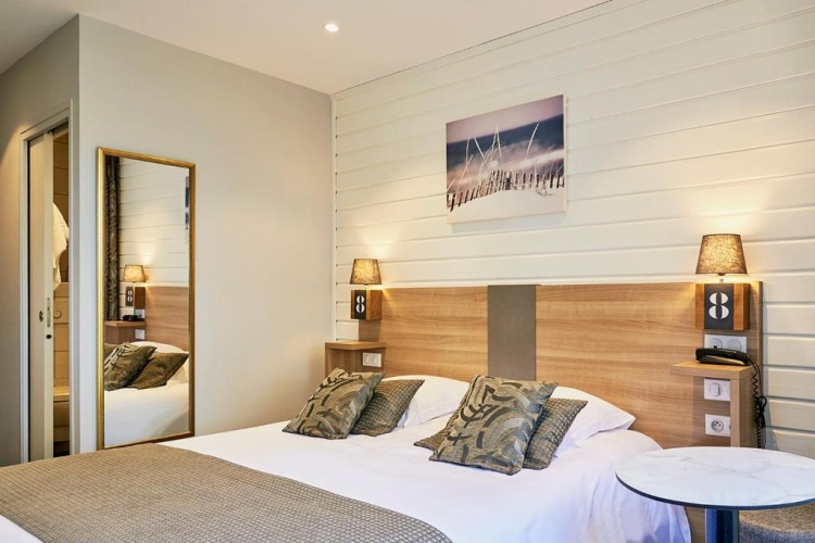 Standard Double room with garden view