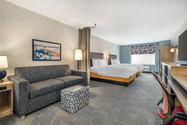 Quadruple Suite