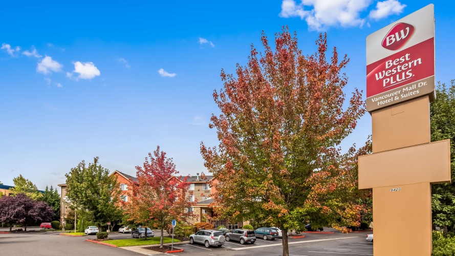 Best Western Plus Vancouver Mall Dr. Hotel & Suites photo 23