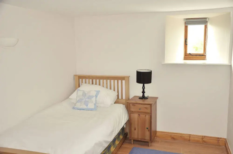 A spacious barn conversion with charming features near Looe