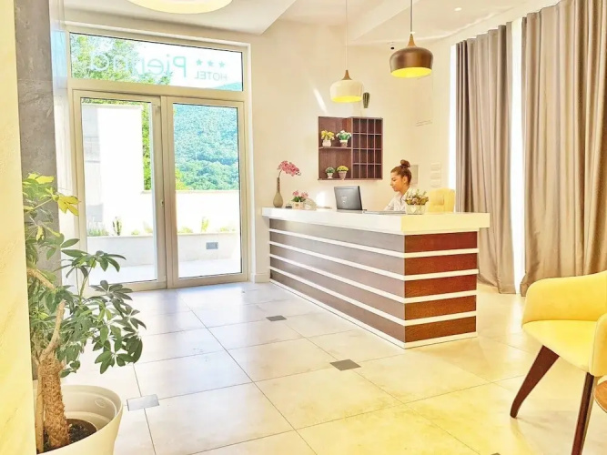 Hotel Pierina