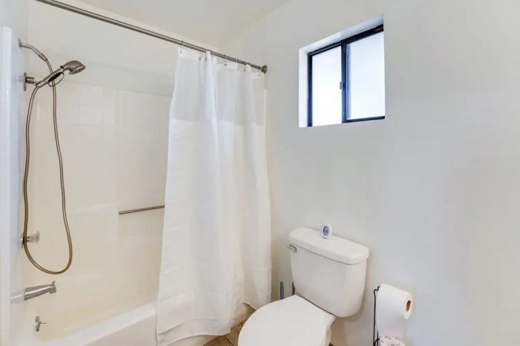 2 Bedrooms Cottage