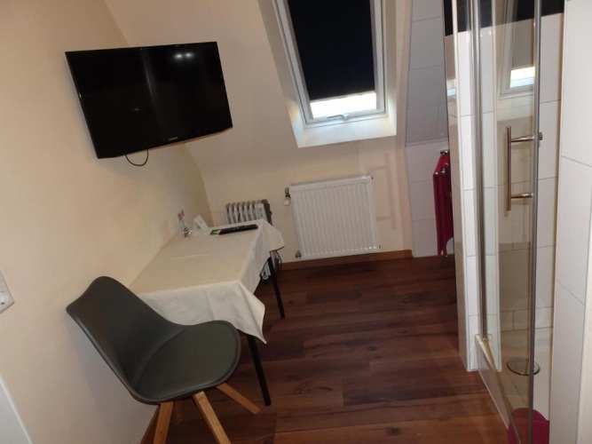 Economy Single room