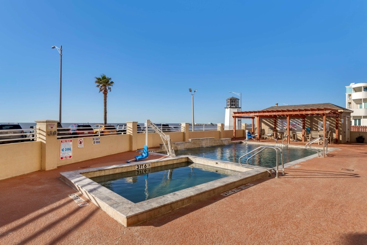 Best Western Plus Galveston Suites photo 17