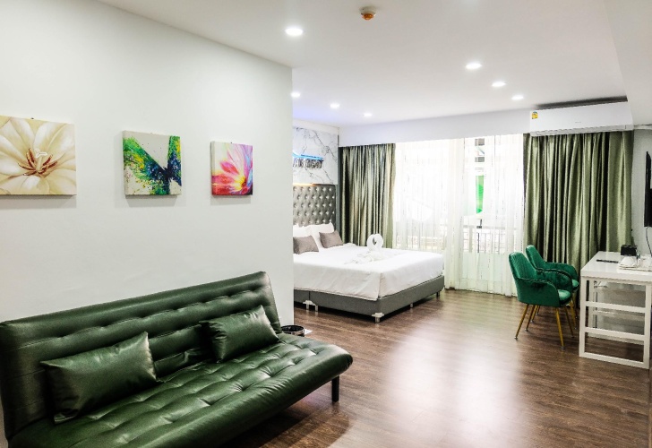 Double Suite