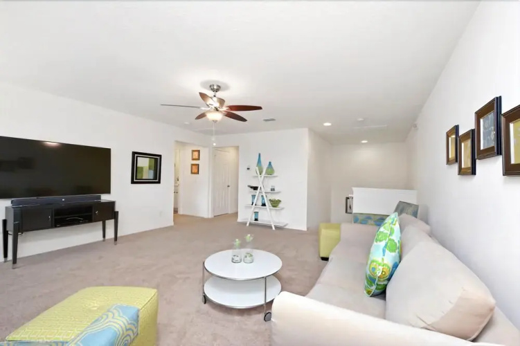 Amazing House! - West Haven - 1339YC