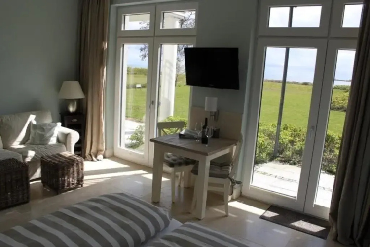 Fehmarn-Ostseeferien"Sundblick" 1401A App 1A