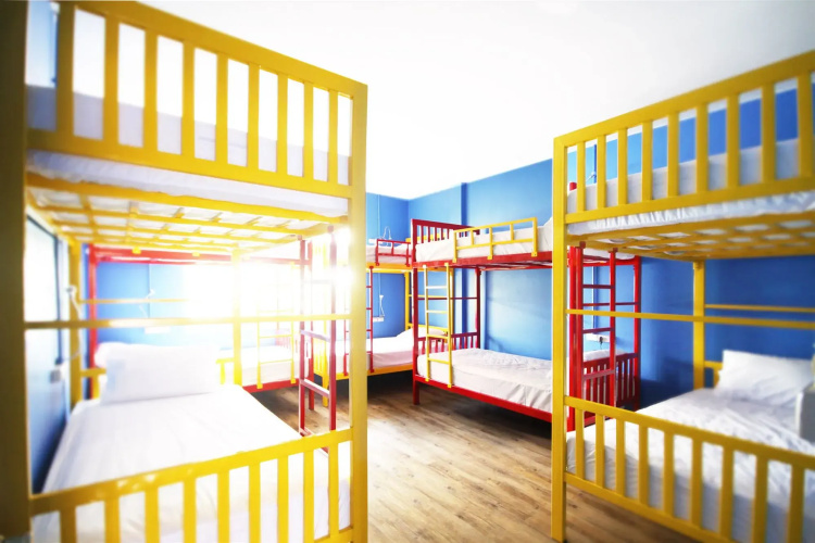OYO 1074 Fin Hostel