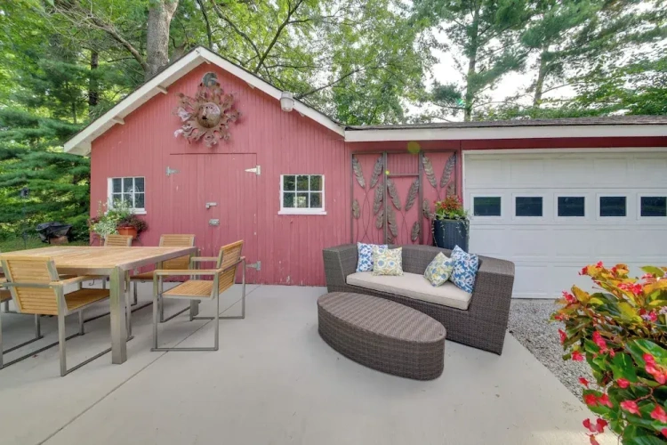 2 Bedrooms Cottage