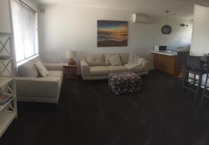 Old Pier Apartments