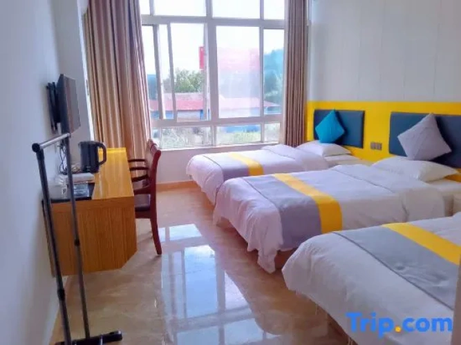 Business Triple room