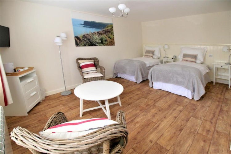 Twin room