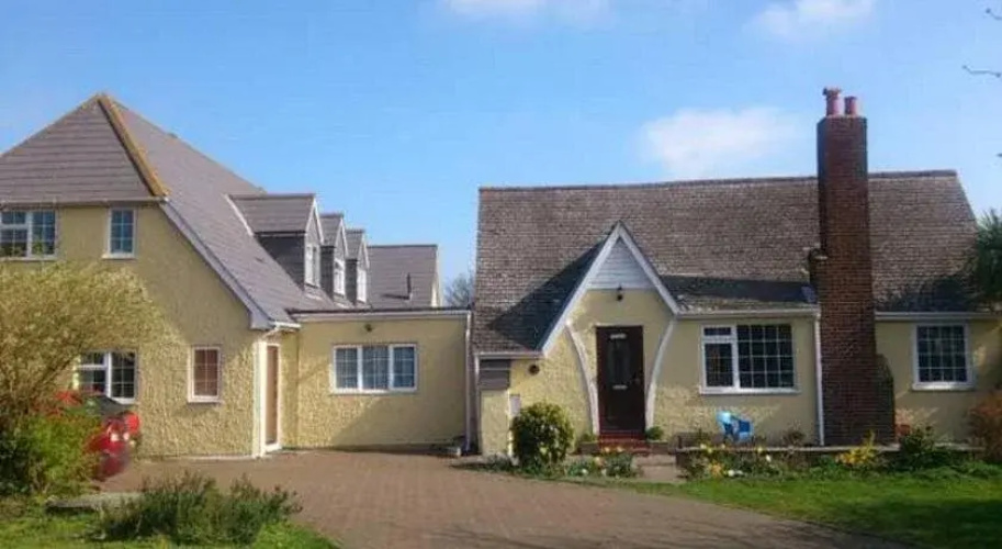 The Lodge Guest House