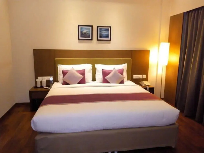 Zarano Residency