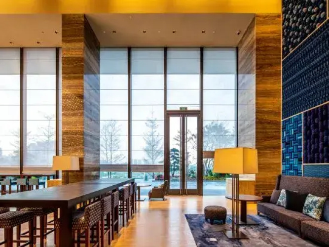 Girdear Hotel