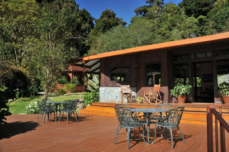 Trogon Lodge
