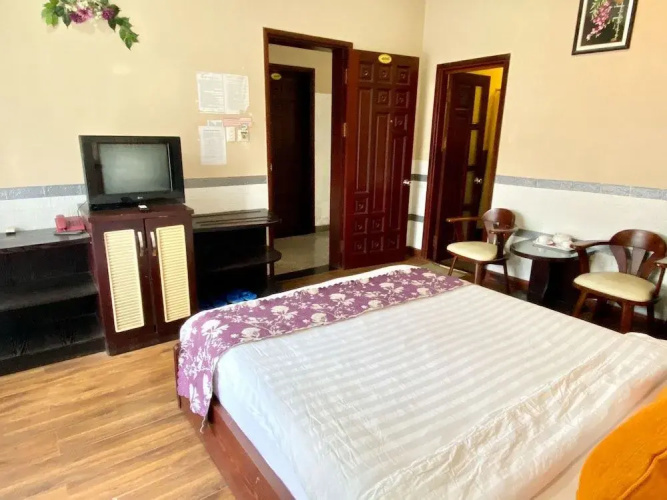 Nhat Huy Hotel