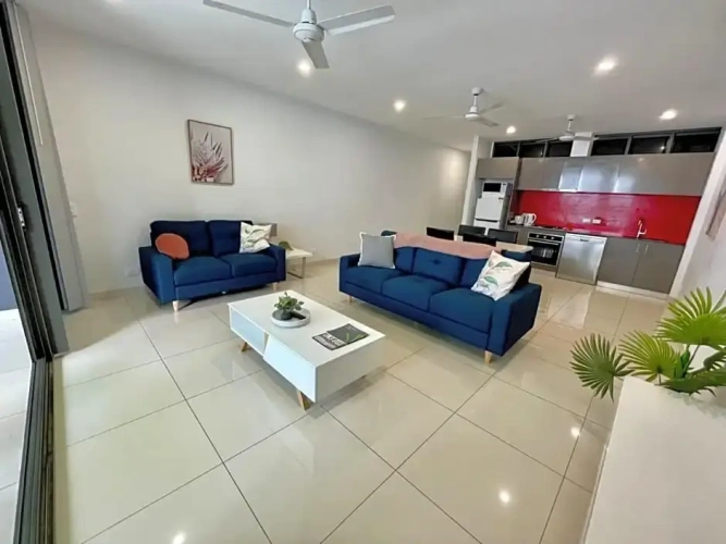 2 Bedrooms Apartment