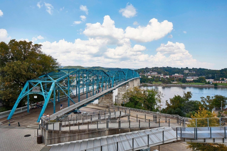 2 Bedrooms Double Suite with balcony and with river view