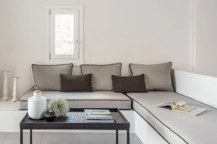 Eneos Kythnos Beach Villas